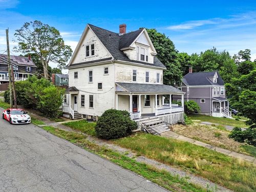 33 High St, Stoneham, MA, 02180-1166 | Card Image