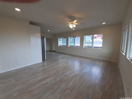 bottom-1915 Kalihi Street, Honolulu, HI, 96819 | Card Image