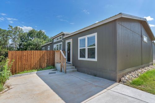 815 Thicket Trl, Granbury, TX, 76048-2731 | Card Image
