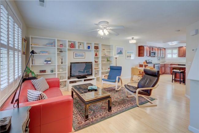 APT-4 - 3399 Post Rd, Condo with 2 bedrooms, 3 bathrooms and 4 parking in Warwick RI | Image 13