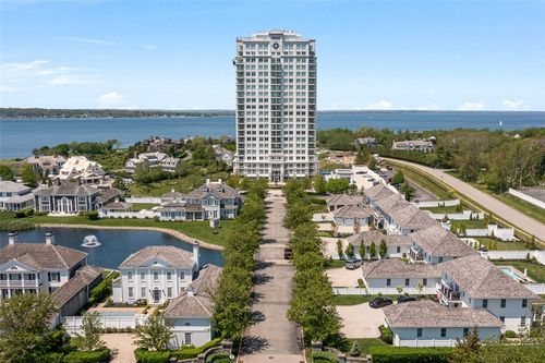 1701-1 Tower Dr, Portsmouth, RI, 02871-1640 | Card Image