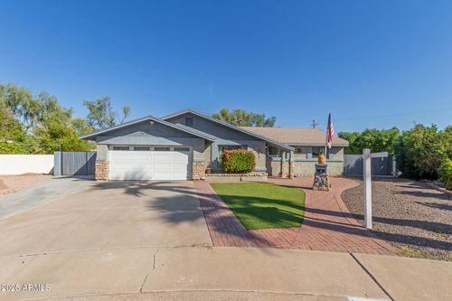 30 W Del Rio Cir, Tempe, AZ, 85282-3655 | Card Image