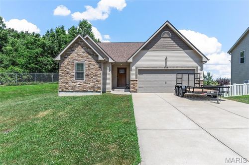 802 Carly Ct, Pevely, MO, 63070-3402 | Card Image