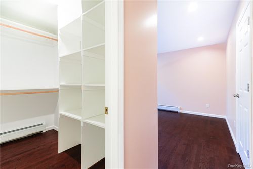 12 14th St, Wading River, NY, 11792-1924 | Card Image