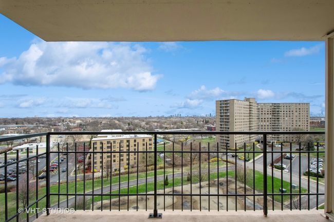 APT-1107 - 7141 N Kedzie Ave, Condo with 1 bedrooms, 1 bathrooms and 1 parking in CHICAGO IL | Image 6