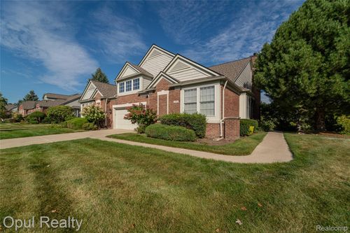 17036 Sycamore Ct, Northville, MI, 48168-4424 | Card Image