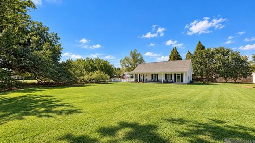 13081 Bluff Rd, Geismar, LA, 70734-3009 | Card Image