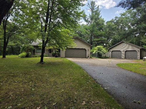 N3405 Oaklawn Court, Deerfield, WI, 54982 | Card Image