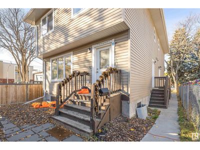 11903 63 St Nw, Home with 3 bedrooms, 2 bathrooms and null parking in Edmonton AB | Image 1