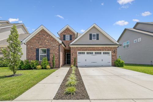 2073 Creekland View Blvd, Nashville, TN, 37207-3093 | Card Image