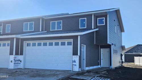 3507 24th Street Se, Mandan, ND, 58554 | Card Image