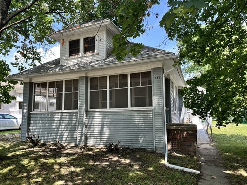 1046 Lafayette St, La Salle, IL, 61301-1769 | Card Image