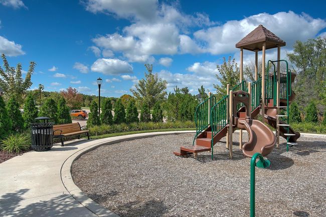 4776 Junegrass Ln, Townhouse with 3 bedrooms, 3 bathrooms and null parking in Minnetrista MN | Image 23