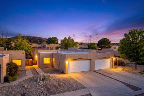 3219 Schumacher St Nw, Albuquerque, NM, 87120-5621 | Card Image