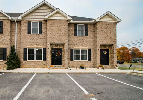 12 Cedar Point Ln, Rockingham, VA, 22802-1276 | Card Image