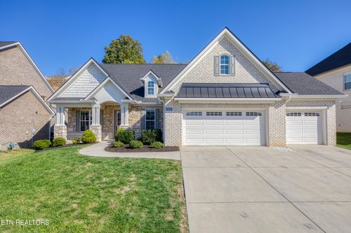 1842 English Ivy Lane, Knoxville, TN, 37932 | Card Image