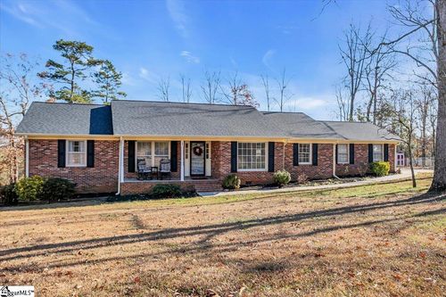 102 Del Riso Cir, Easley, SC, 29642-8730 | Card Image