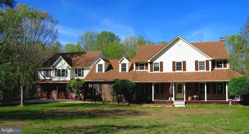 750 Woodland Way, Owings, MD, 20736-9318 | Card Image