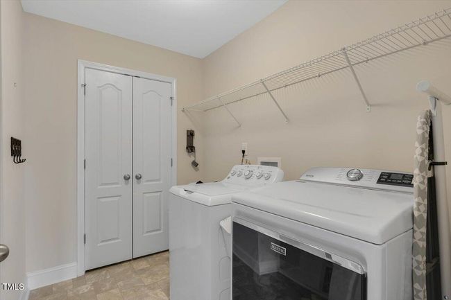 39-46 Twelve Oaks-39 | Image 33