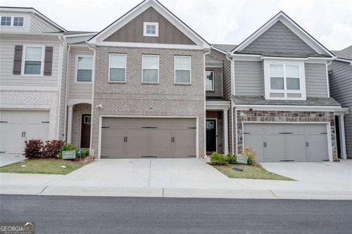 7621 Avalon Blvd, Fairburn, GA, 30213-6121 | Card Image