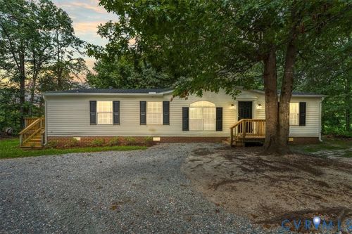 24200 Genito Rd, Amelia Court House, VA, 23002-5511 | Card Image