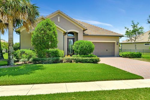 3600 Siena Cir, Wellington, FL, 33414-4402 | Card Image