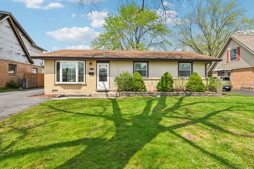 5230 Park Ln, Crestwood, IL, 60418-1216 | Card Image
