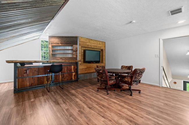 Game room upstairs | Image 31