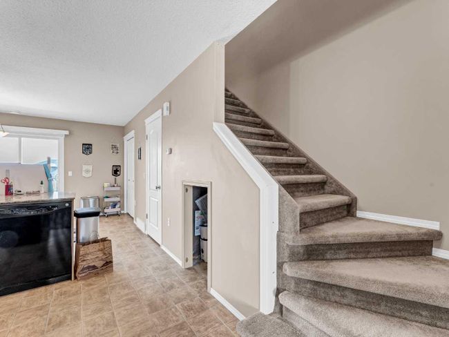 9 Somerset Lane Se, Home with 2 bedrooms, 1 bathrooms and 1 parking in Medicine Hat AB | Image 5