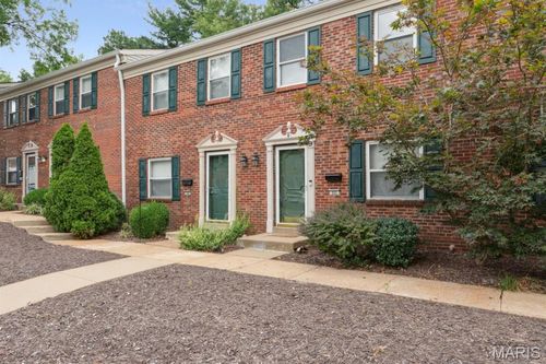 222 Charmers Ct, Saint Louis, MO, 63122-7129 | Card Image