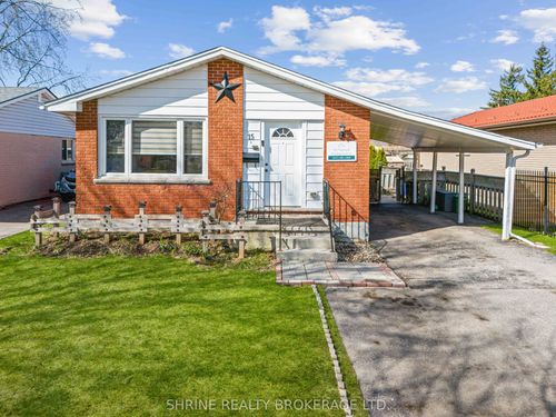 15 Garland Cres, London, ON, N5V1N4 | Card Image