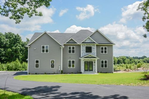 603 South St, Shrewsbury, MA, 01545-4807 | Card Image