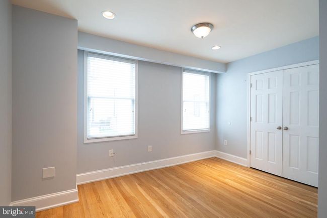 110 Roxborough Ave, Townhouse with 3 bedrooms, 2 bathrooms and null parking in PHILADELPHIA PA | Image 16