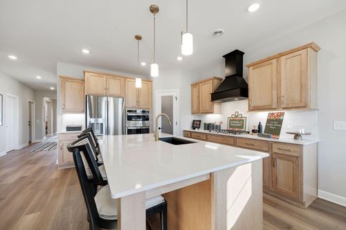 20099 79th Ave, Corcoran, MN, 55340-7407 | Card Image