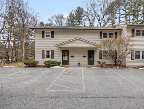 unit-11-86 Pinecrest Dr, Essex, VT, 05452-4405 | Card Image