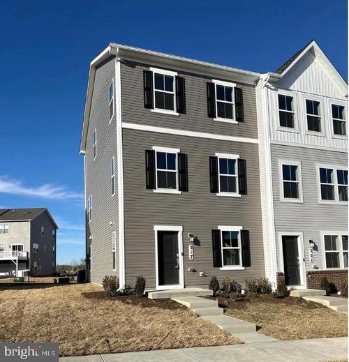 317 Short Branch Dr, RANSON, WV, 25438-4626 | Card Image