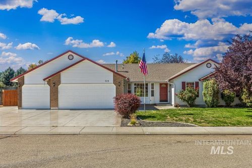 713 S Winthrop Way, Boise, ID, 83709-0013 | Card Image