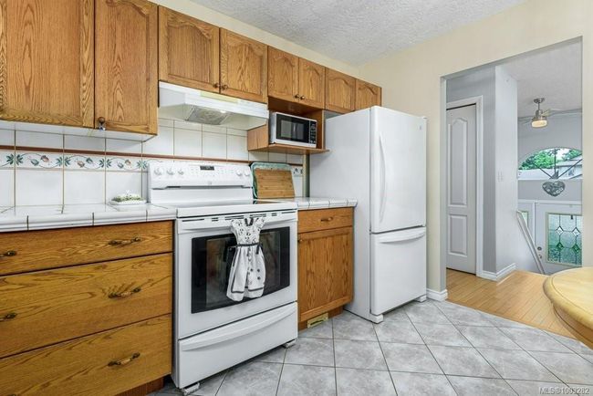 2267 Nitnat Pl, House other with 4 bedrooms, 3 bathrooms and 4 parking in Courtenay BC | Image 13