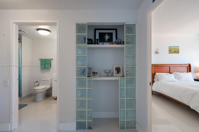 APT-4F - 1250 West Ave, Condo with 1 bedrooms, 1 bathrooms and null parking in Miami Beach FL | Image 6