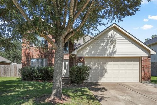 3235 Meadow Bay Ln, Dickinson, TX, 77539-6174 | Card Image