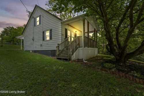 713 Saint John Rd, Elizabethtown, KY, 42701-3101 | Card Image
