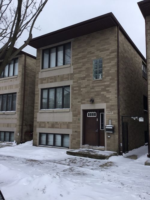 1-445 W 37th St, Chicago, IL, 60609-1714 | Card Image