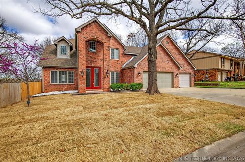 618 Kenwood Dr, Bartlesville, OK, 74006-8239 | Card Image
