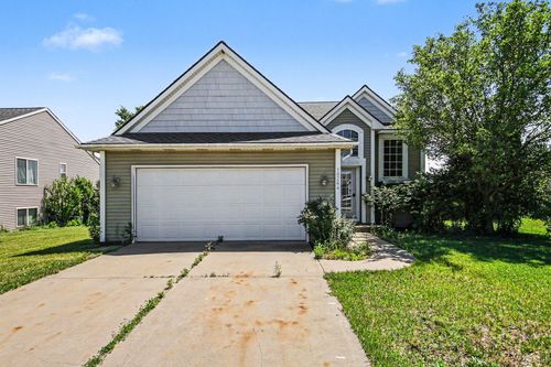 10264 Summerwood Dr, Zeeland, MI, 49464-2240 | Card Image
