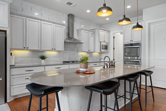 225 Cimarron Hills Trl E, House other with 3 bedrooms, 4 bathrooms and 3 parking in Georgetown TX | Image 13
