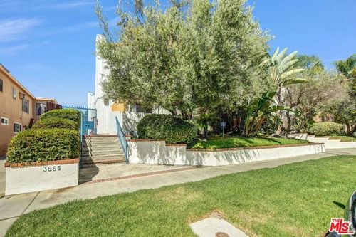 7-3665 Empire Dr, Los Angeles, CA, 90034-5067 | Card Image
