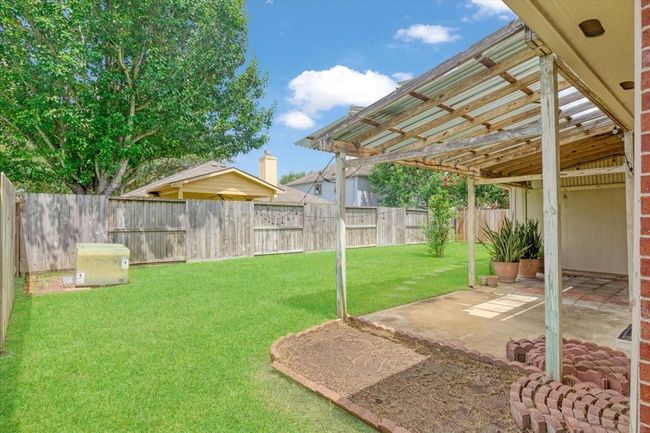 2210 Elm Forest Dr, House other with 4 bedrooms, 2 bathrooms and 2 parking in Pearland TX | Image 27