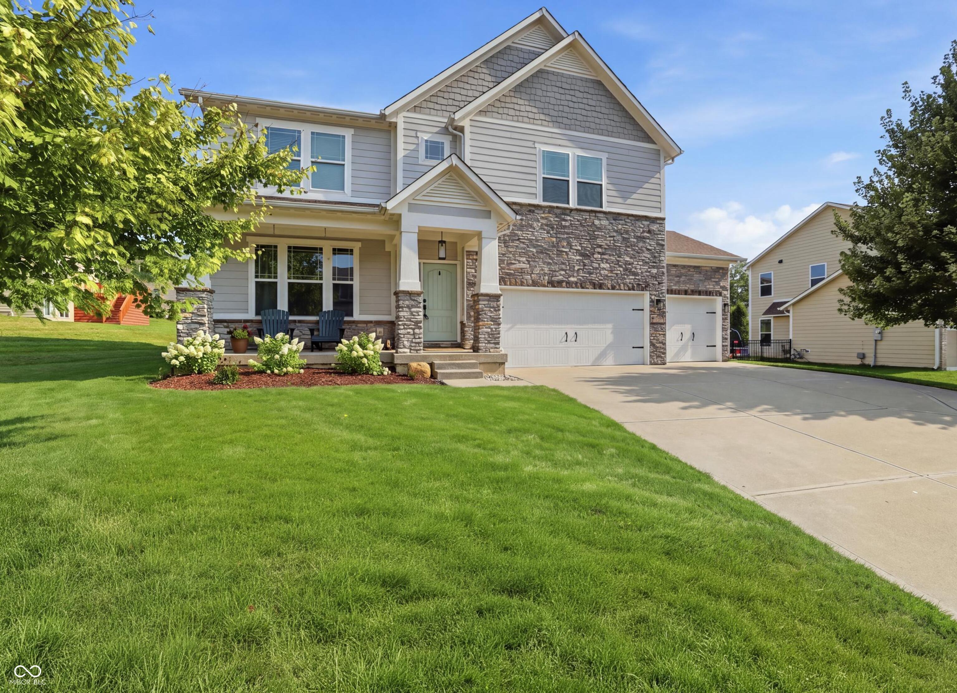 Residential in Avon 4