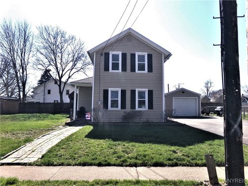 52 Adam St, Lockport, NY, 14094-3043 | Card Image