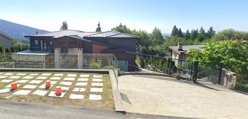 518 Ballantree Pl, West Vancouver, BC, V7S1W5 | Card Image